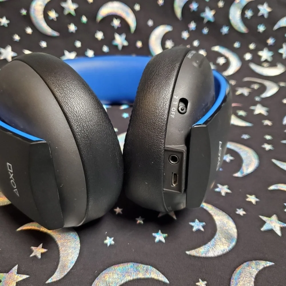 PlayStation | Gold Wireless Stereo Headset
